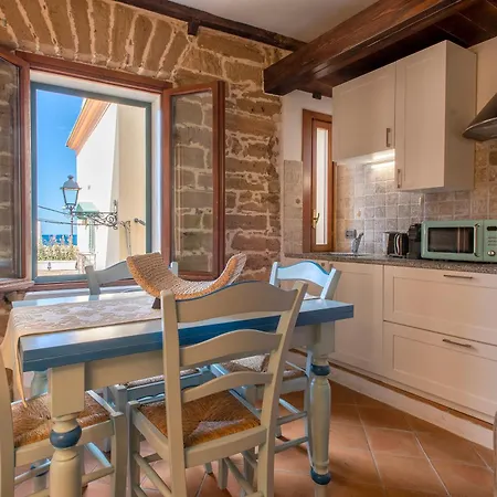 Apartment Centro Storico - Fronte Mare - Aquasale Alghero