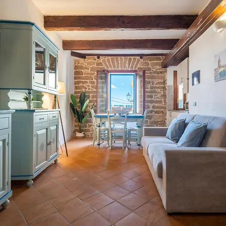 Apartment Centro Storico - Fronte Mare - Aquasale *