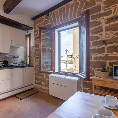 Apartamento Centro Storico - Fronte Mare - Aquasale