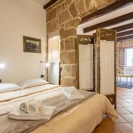 Centro Storico - Fronte Mare - Aquasale Apartment